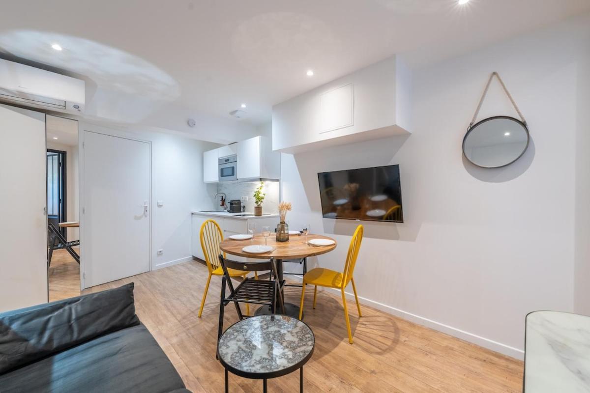 Nouveau Appartement Sacre Coeur Cottages 2 Parigi Esterno foto